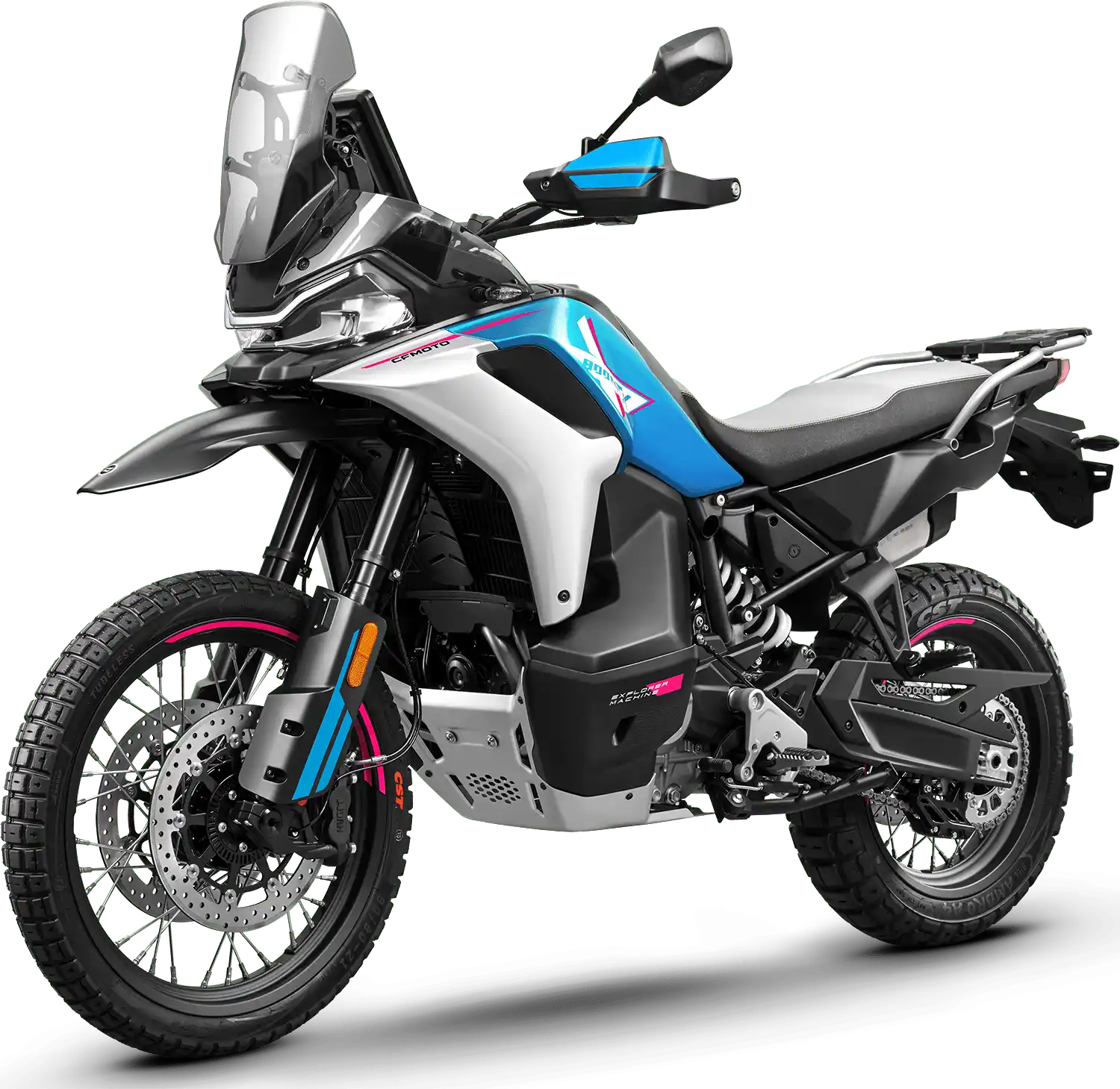 Moto CF Moto 800 MTX adventure en studio
